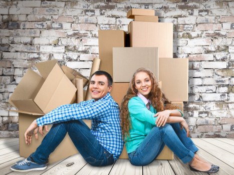 Selection of sturdy boxes and wrapping for safe packing in Earls Court
