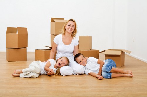 Preparation supplies and moving checklist for an Earls Court home move